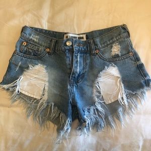 The Laundry Room Shorts, Size 25
